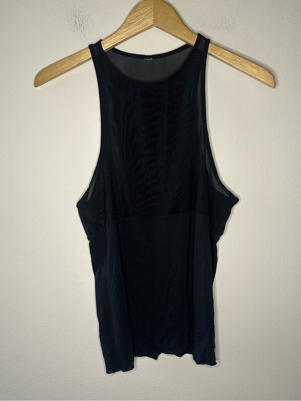 Alo yoga black mesh top raw hem tank top fits like a small workout activewear